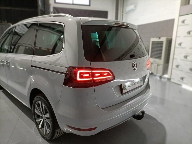 Usado VW Sharan Sportline 150 CV (110 kW) 2020 Blanco Monovolumen