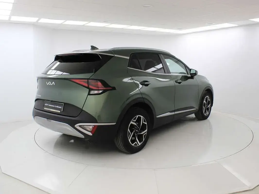 Usado Kia Sportage 152 CV (111 kW) 2023 Verde SUV