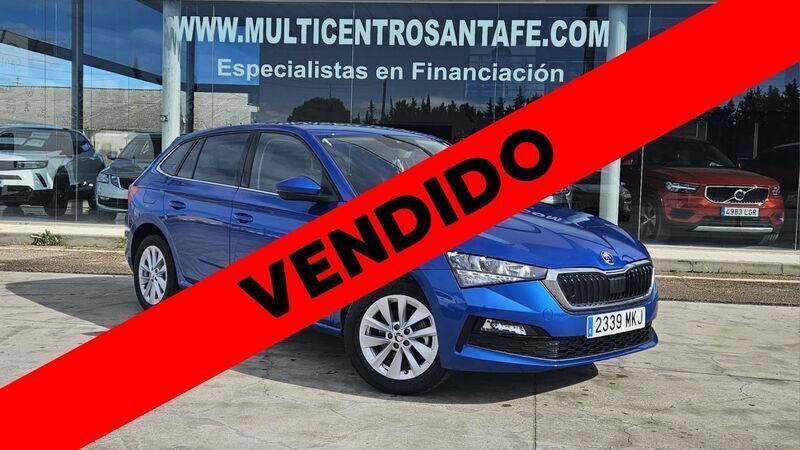 Azul Usado 2023 Skoda Scala Ambition Utilitario | 21.950 € (Caro) - Imagen 1/4