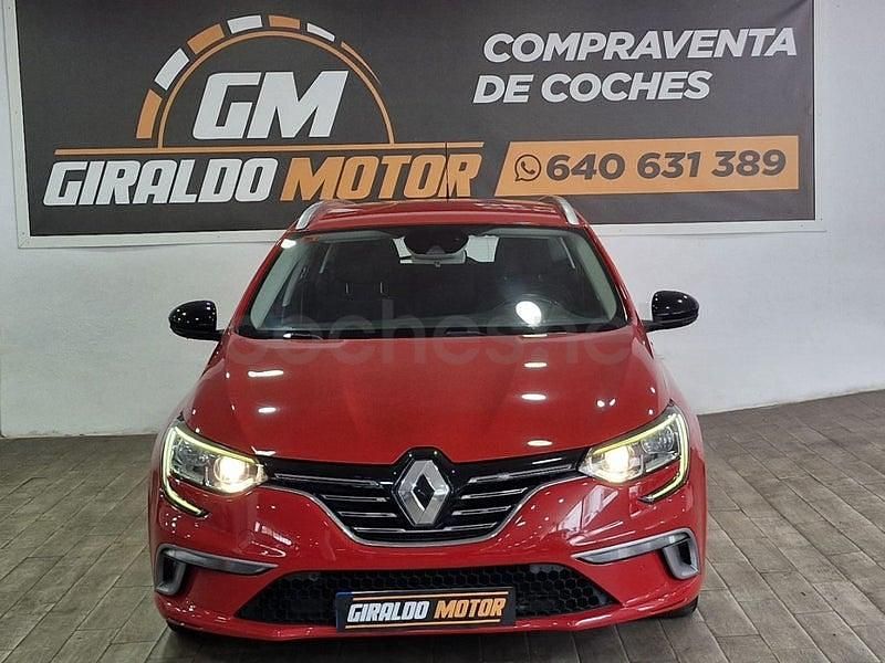 Usado Renault Mégane GrandTour LIMITED 110 CV (80 kW) 2018 Blanco Familiar