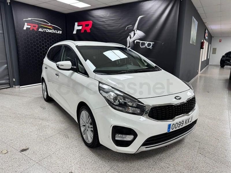 Usado Kia Carens 141 CV (103 kW) 2018 Blanco Monovolumen