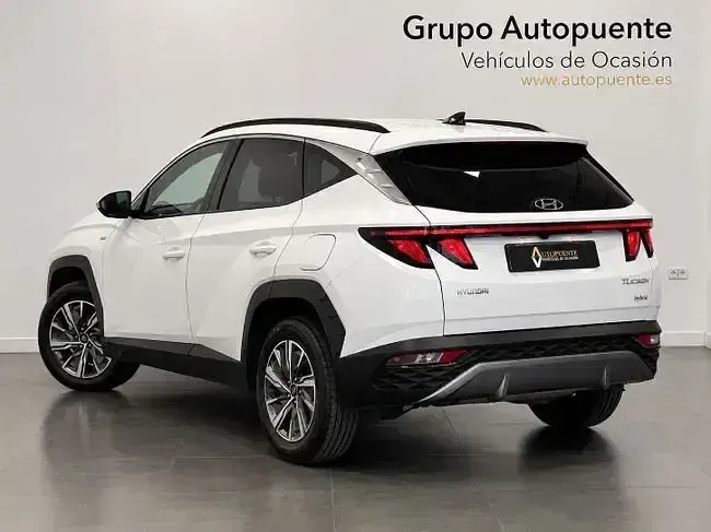 Usado Hyundai Tucson 150 CV (110 kW) 2021 Blanco SUV