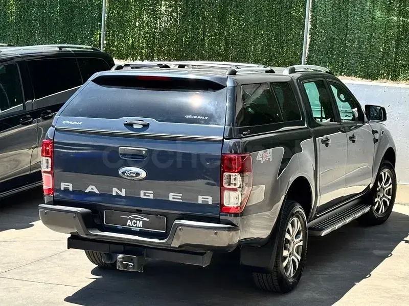 Usado Ford Ranger Wildtrack 200 CV (147 kW) 2017 Azul Pickup/Camioneta