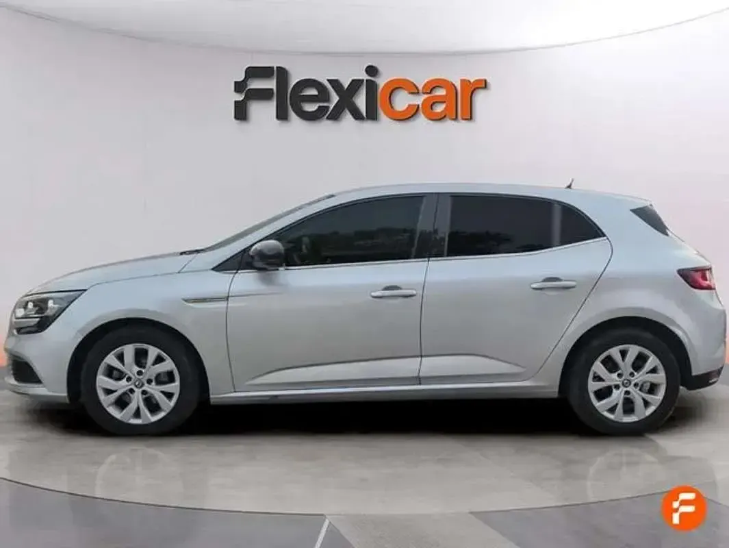 Usado Renault Mégane LIMITED 140 CV (102 kW) 2020 Gris Utilitario