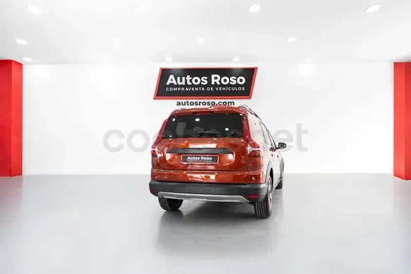 Usado Dacia Jogger Extreme 110 CV (80 kW) 2023 Naranja Monovolumen