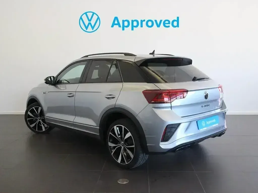 Usado VW T-Roc R-line 115 CV (84 kW) 2025 Gris SUV