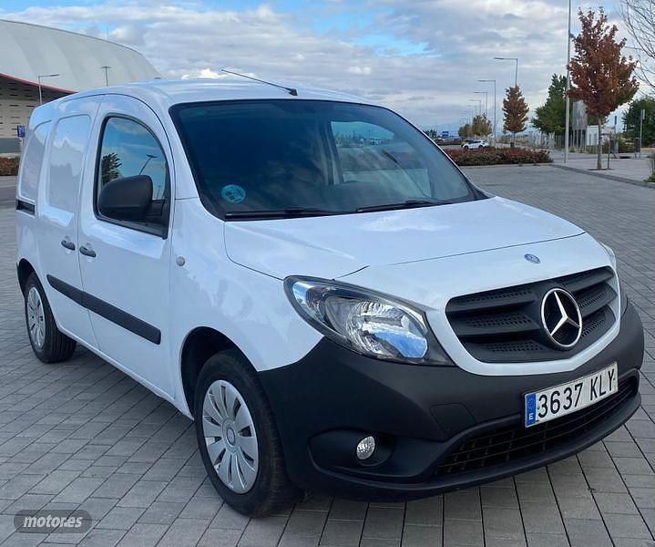 Usado Mercedes Citan 109 90 CV (66 kW) 2018 Blanco Van