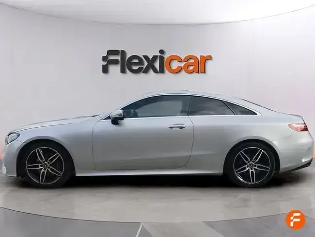 Usado Mercedes E220 194 CV (142 kW) 2018 Gris / plata Coupe