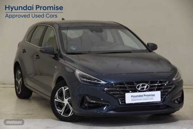 Usado Hyundai i30 120 CV (88 kW) 2023 Teal