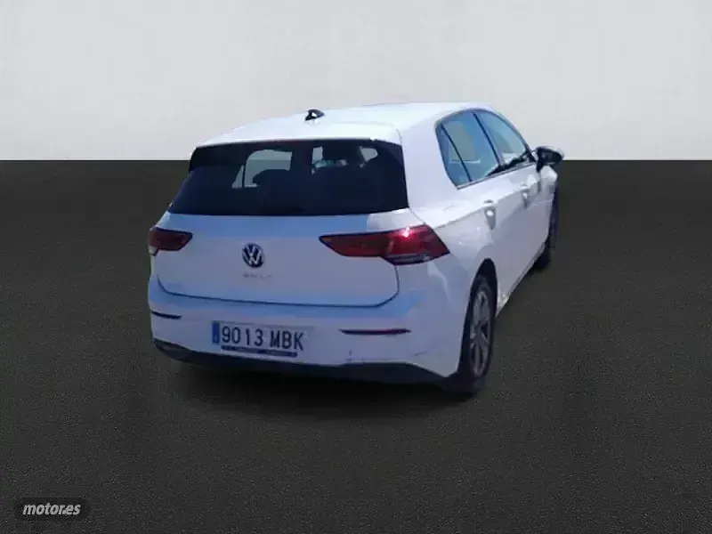 Usado VW Golf VIII 115 CV (84 kW) 2022 Blanco