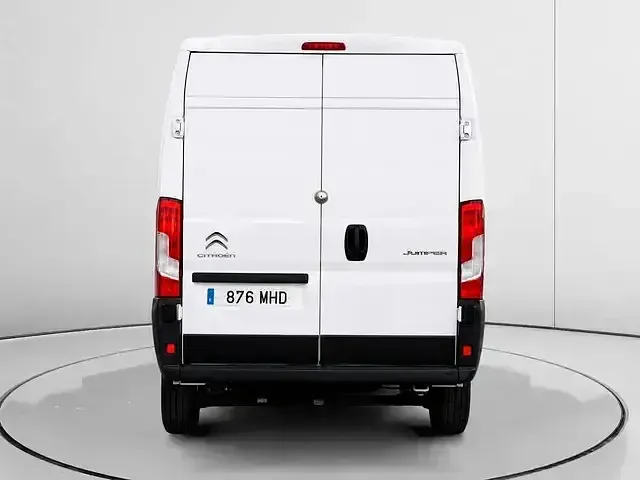 Usado Citroën Jumper 140 CV (102 kW) 2023 Blanco Monovolumen