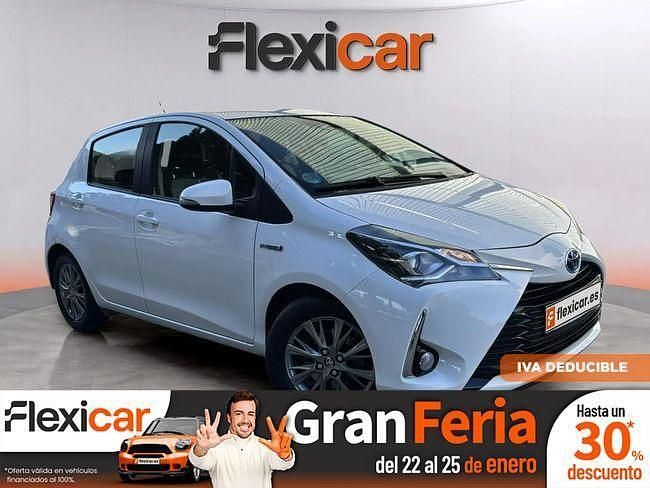 Blanco Usado 2021 Toyota Yaris Hybrid Active Berlina | 13.490 € (Super precio) - Imagen 1/4