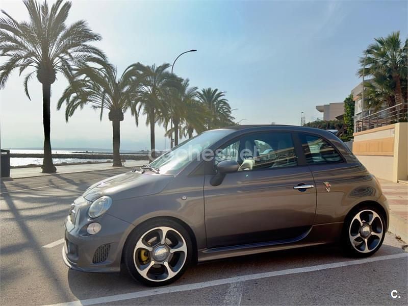 Usado Abarth 500C Turismo 160 CV (117 kW) 2015 Gris / plata Descapotable