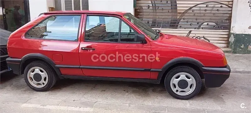 Usado VW Polo GT 55 CV (40 kW) 1993 Rojo Coupe