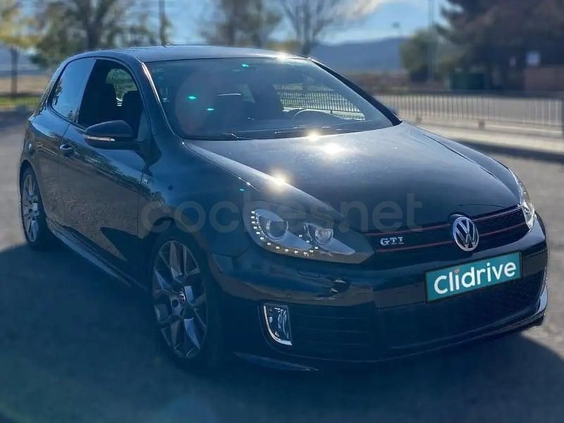 Usado VW Golf VII GTI 235 CV (172 kW) 2012 Negro Berlina