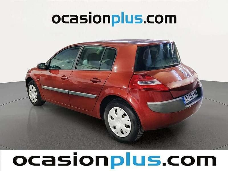 Usado Renault Mégane II Expression 106 CV (77 kW) 2007 Rojo Utilitario