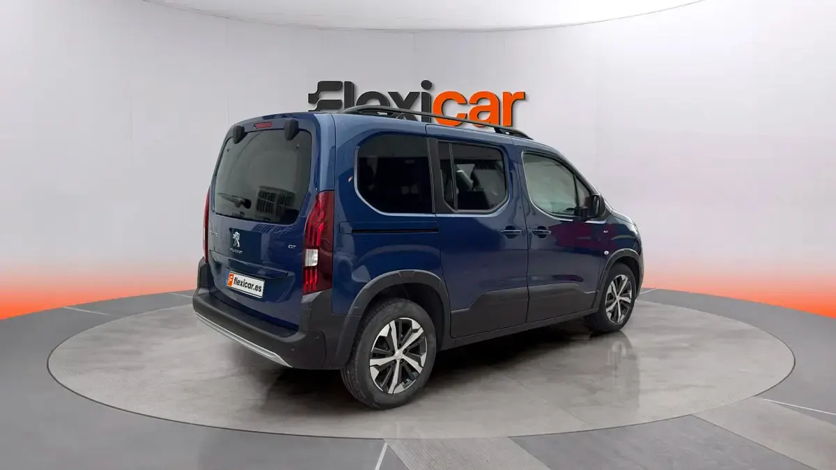 Usado Peugeot Rifter GTi 102 CV (75 kW) 2023 Azul Monovolumen