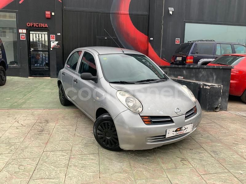 Gris / plata Usado 2003 Nissan Micra Visia Berlina | 1499 € (Buen precio) - Imagen 1/4