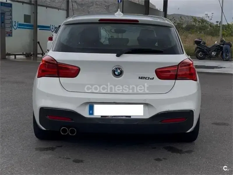Usado BMW 120 Shadowline 190 CV (139 kW) 2018 Blanco Utilitario