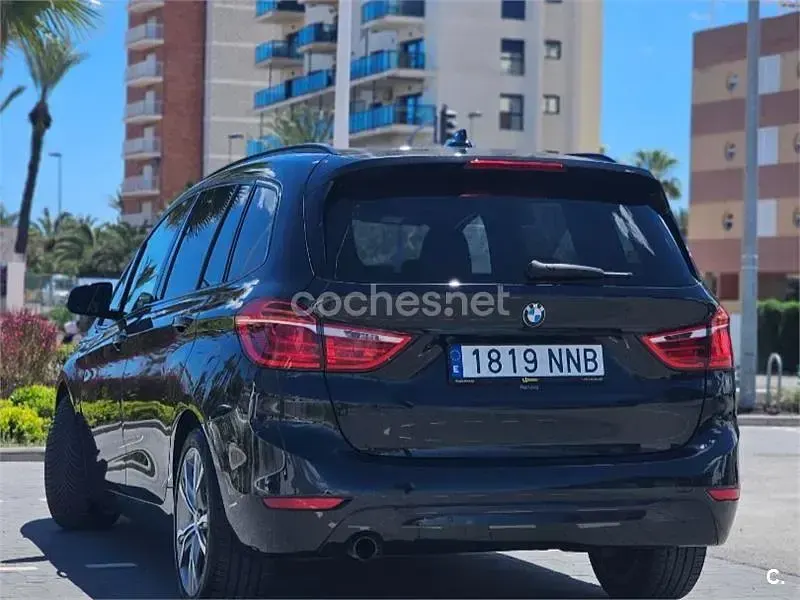 Usado BMW 216 Shadowline 116 CV (85 kW) 2016 Negro Familiar
