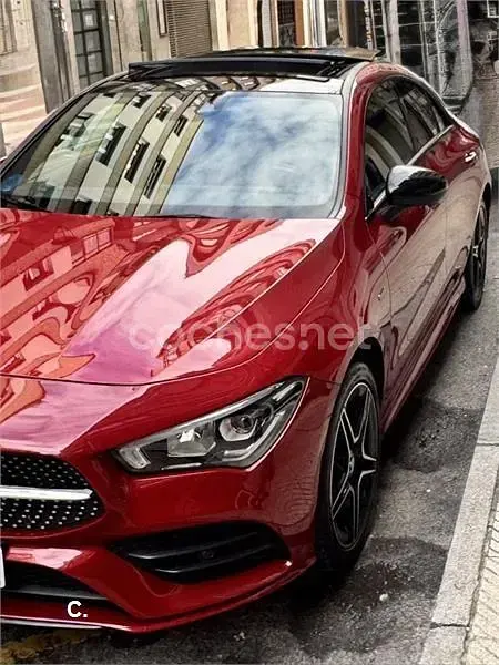 Usado Mercedes CLA250 224 CV (164 kW) 2019 Rojo Coupe