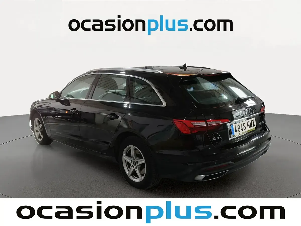 Usado Audi A4 Advanced 150 CV (110 kW) 2023 Negro Familiar