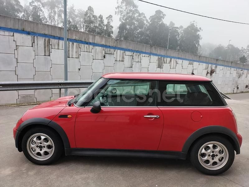 Usado Mini One D 75 CV (55 kW) 2004 Rojo Utilitario