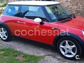 Rojo Usado 2004 Mini Cooper S Utilitario | 4800 € - Imagen 1/4