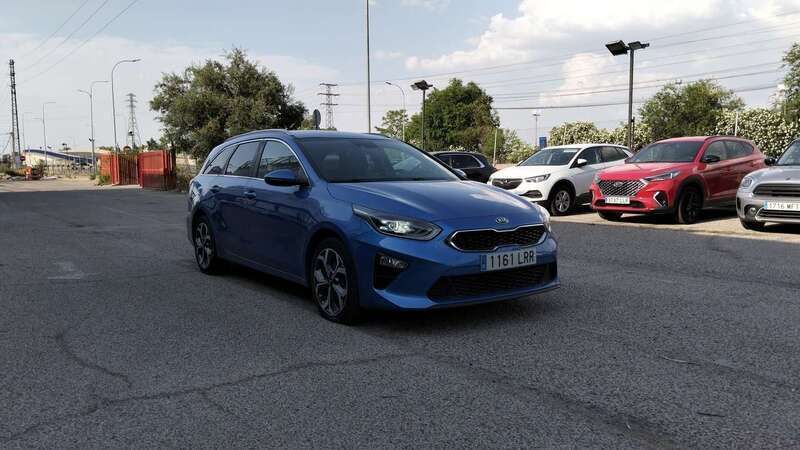 Azul Usado 2021 Kia Ceed GT GT-Line Utilitario | 13.990 € (Buen precio) - Imagen 1/4