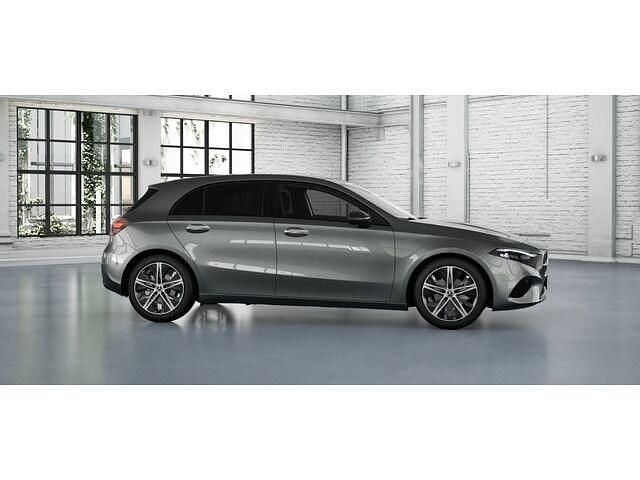 Nuevo Mercedes A180 136 CV (100 kW) 2025 Gris