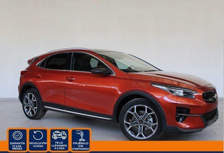 Usado Kia XCeed 141 CV (103 kW) 2022 Naranja SUV