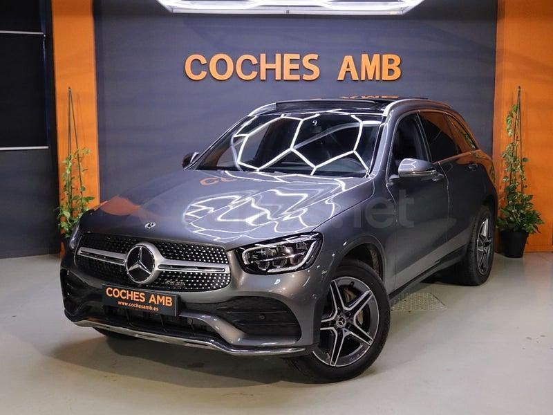 Usado Mercedes GLC300e 320 CV (235 kW) 2022 Gris / plata SUV