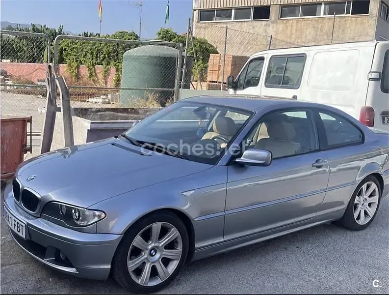 Usado BMW 320 150 CV (110 kW) 2004 Gris / plata Coupe