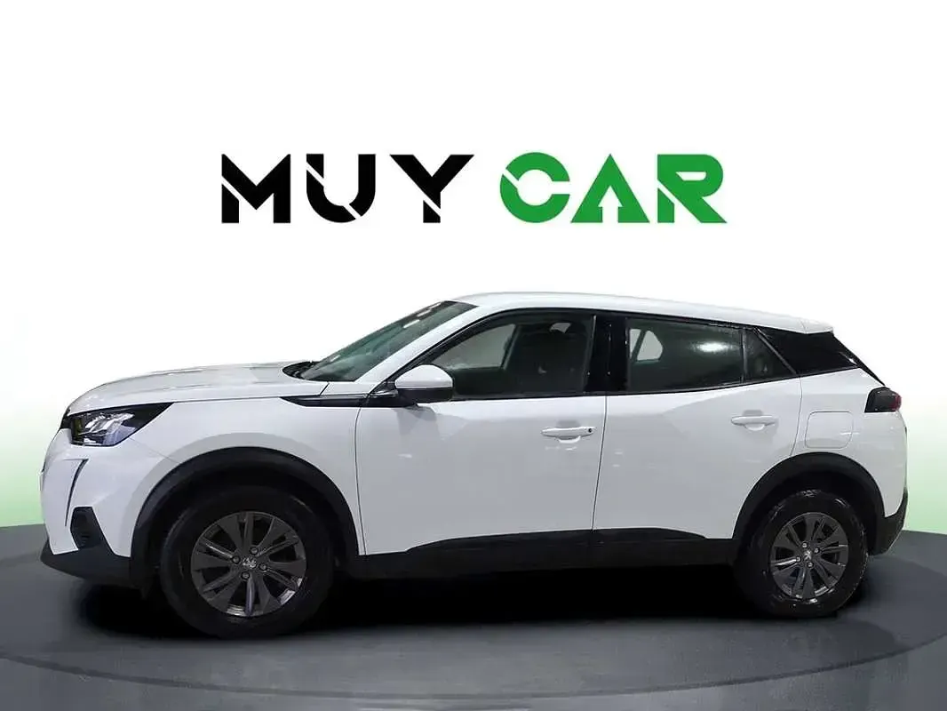 Usado Peugeot 2008 Allure 131 CV (96 kW) 2021 Blanco SUV