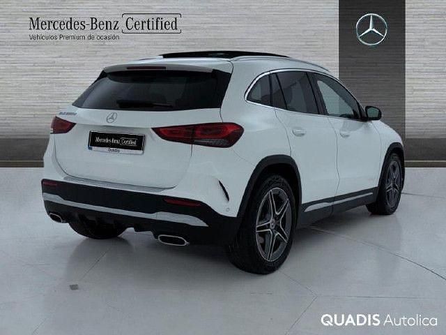 Käytetty Mercedes GLA200 150 HP (110 kW) 2021 Valkoinen Katumaasturi