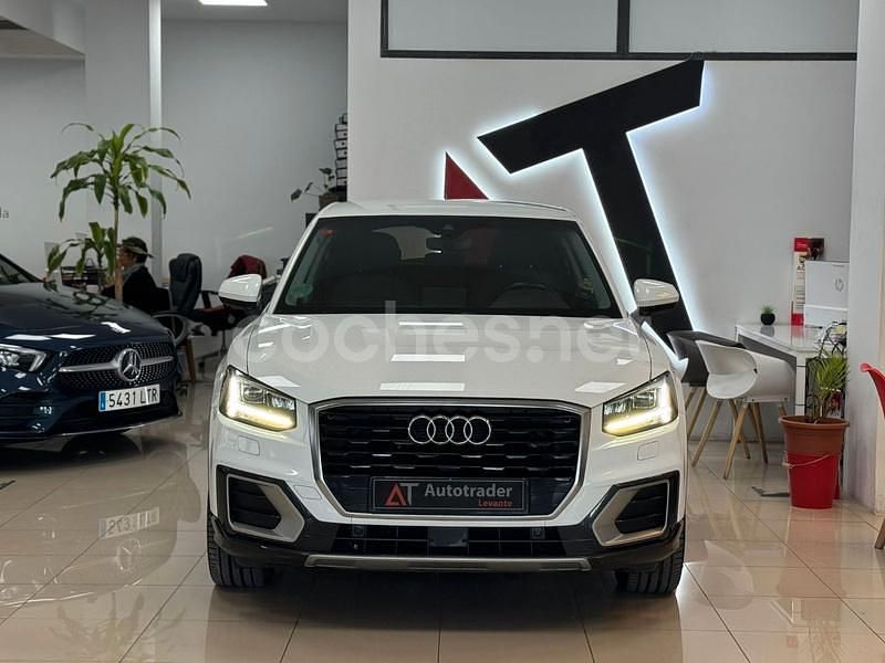 Usado Audi Q2 Design 116 CV (85 kW) 2019 Blanco SUV