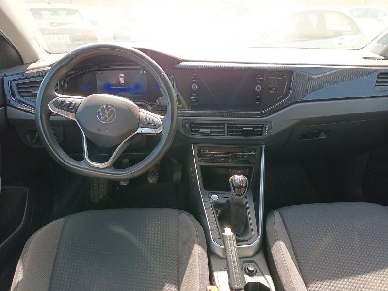 Usado VW Taigo Design 110 CV (80 kW) 2022 Plata réflex metalizado SUV