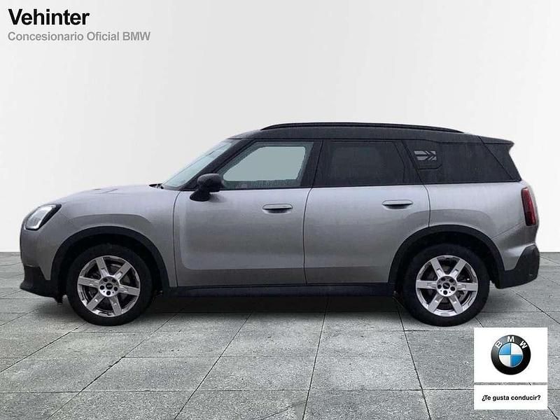 Usado Mini One D Countryman Essential 163 CV (119 kW) 2025 Plateado SUV