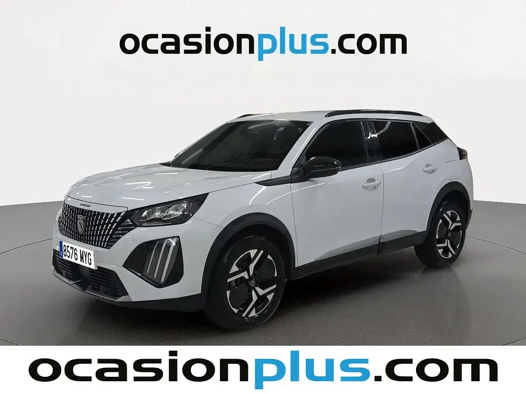 Usado Peugeot 2008 Allure 102 HP (75 kW) 2025 SUV