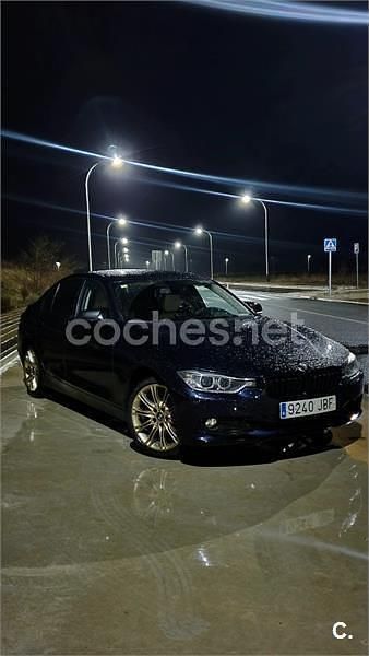 Azul Usado 2014 BMW 318 Berlina | 9999 € (Precio justo) - Imagen 1/4