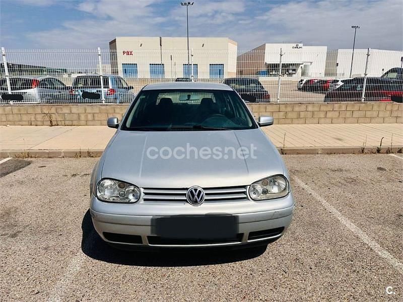Gris / plata Usado 2000 VW Golf IV Highline Berlina | 1000 € (Super precio) - Imagen 1/4