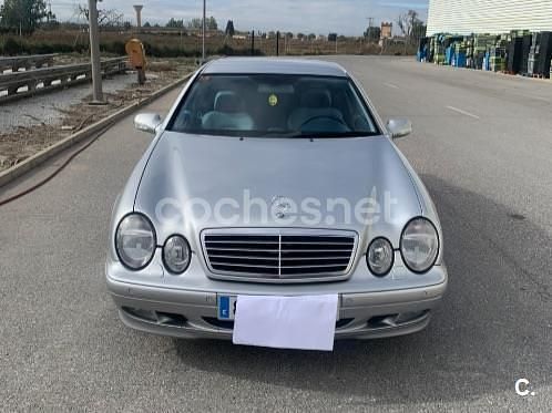 Gris / plata Usado 2000 Mercedes CLK230 Avantgarde Coupe | 10.000 € - Imagen 1/4