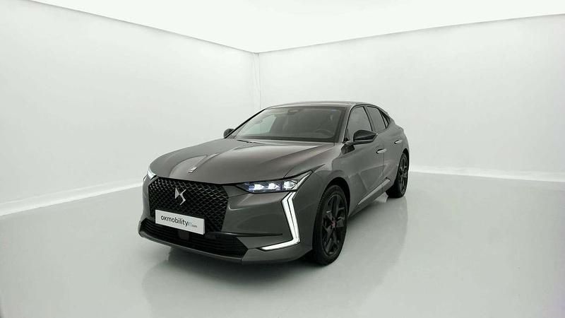 Plateado Usado 2022 DS Automobiles DS4 Performance Line Plus Utilitario | 23.391 € (Super precio) - Imagen 1/4