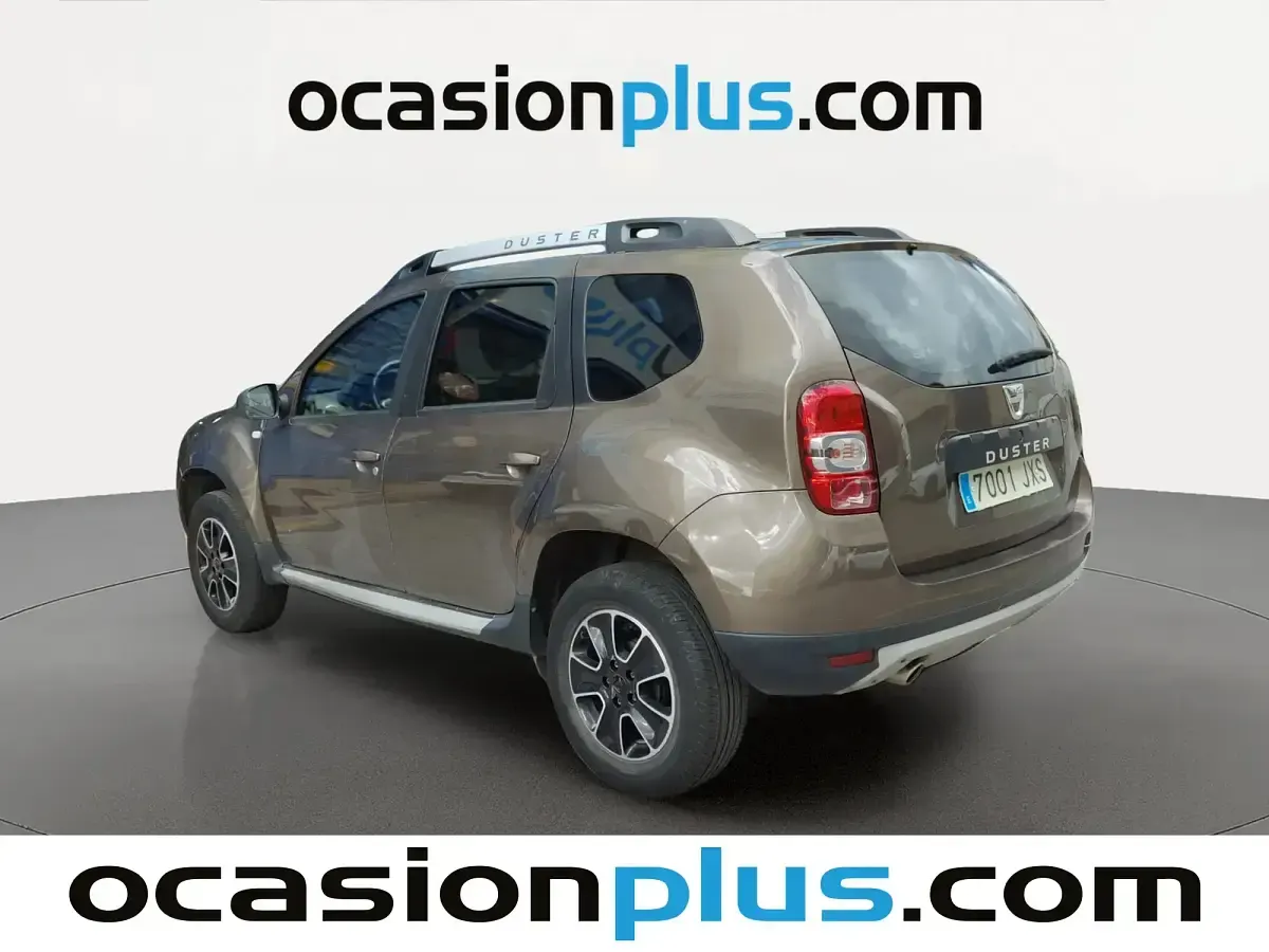 Usado Dacia Duster Black Shadow 109 CV (80 kW) 2017 Marrón SUV