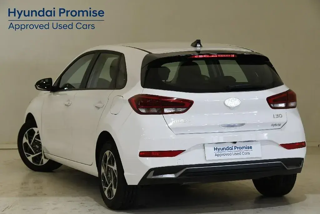 Usado Hyundai i30 99 CV (72 kW) 2024