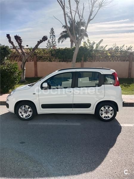 Usado Fiat Panda Lounge 69 CV (50 kW) 2017 Blanco Utilitario