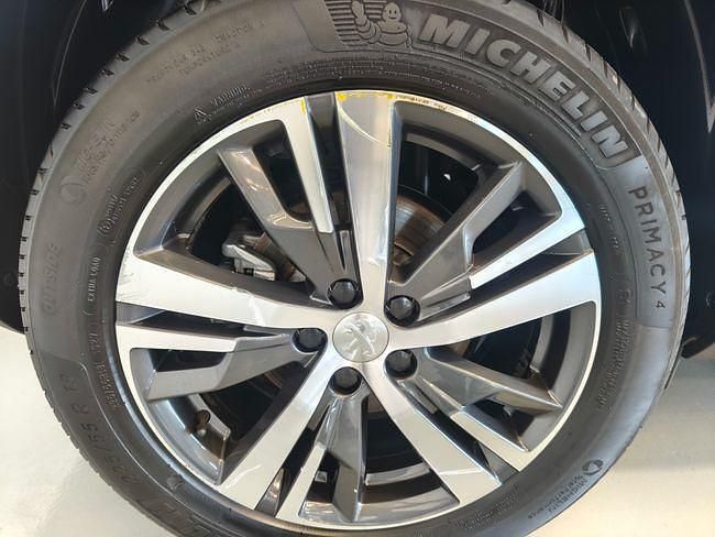 Usado Peugeot 3008 Allure 130 CV (95 kW) 2022 Negro SUV