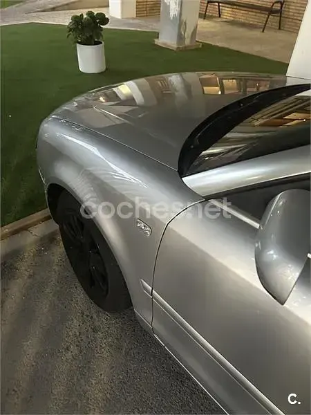 Usado Audi A4 Cabriolet 163 CV (119 kW) 2007 Gris / plata Descapotable