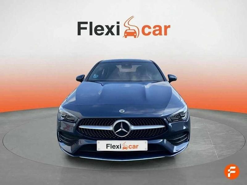 Azul Usado 2023 Mercedes CLA180 Berlina | 27.990 € (Precio justo) - Imagen 1/4
