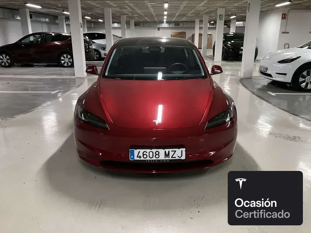 Usado Tesla Model 3 Long Range AWD 269 kW (366 CV) 2025 Rojo Berlina